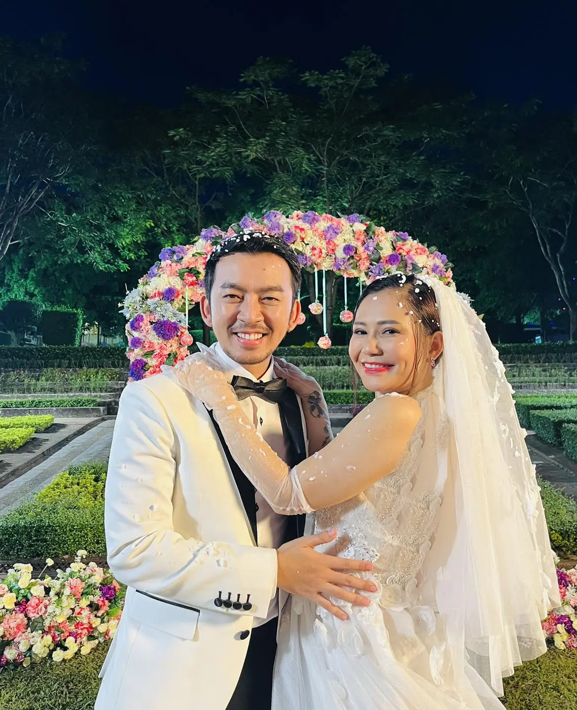 Actor Chan Min Yair Htut is married with singer Mino